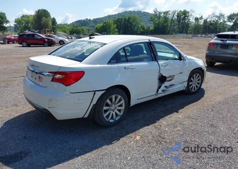 2013 Chrysler 200 Limited from USA, damaged, VIN 1C3CCBCG8DN522557